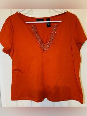 New York & Company Orange Short-Sleeve V-Neck Top with Lace & Sequins
